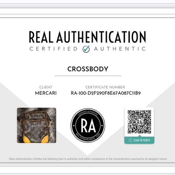 Authentic Louis Vuitton Used Camera bag No rips - Picture 9 of 9